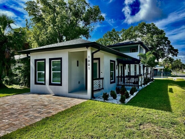 Building Photo - BRAND NEW CONSTRUCTION in the Heart of Pla... Rental