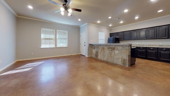 203 Capps Dr