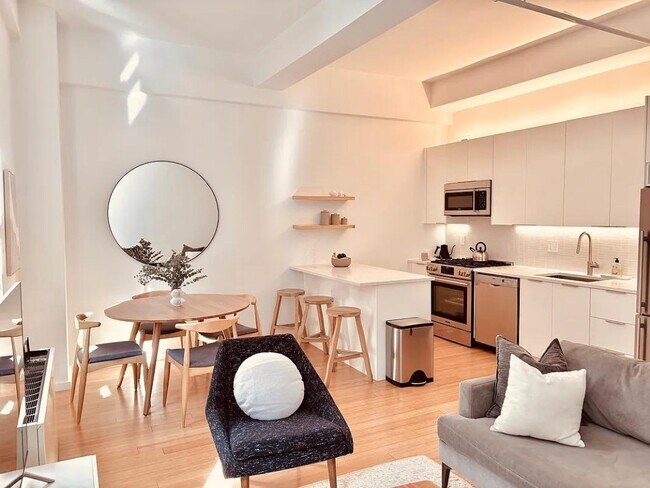 Photo - 365 Bridge St Unidad 7C