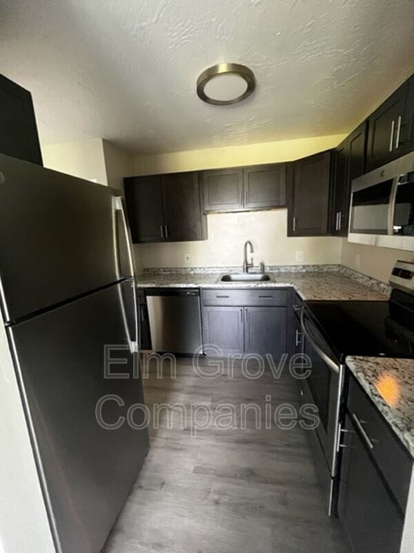 Photo - 37 Indian Brook Cir