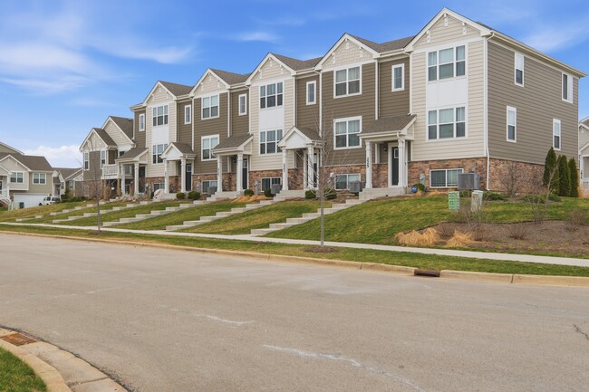 Photo - 217 Goldenrod Dr