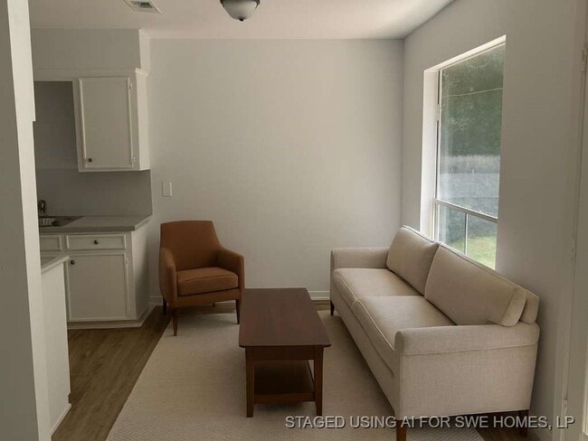 Photo - 3030 Winding Way