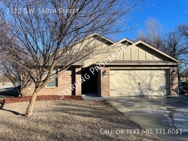 Building Photo - 2112 SW 140th St