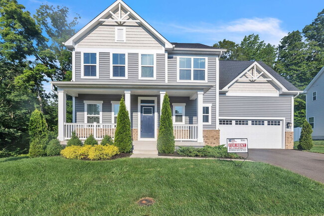 Building Photo - 8327 Legacy Cir E