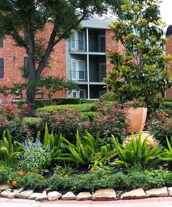 Photo - Timbers of Cranbrook Apartments