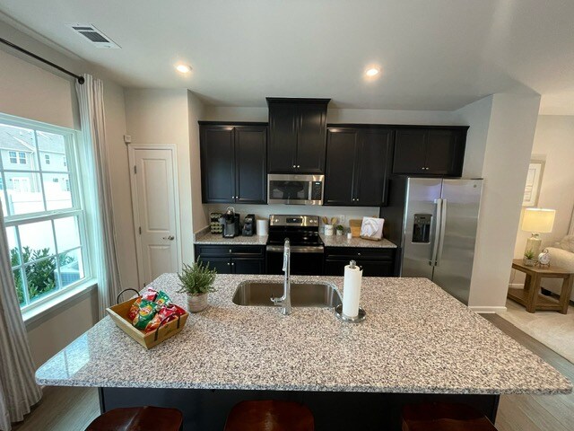 Photo - 420 Park Ave