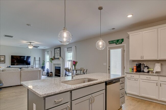 Photo - 211 Palisade Rdg