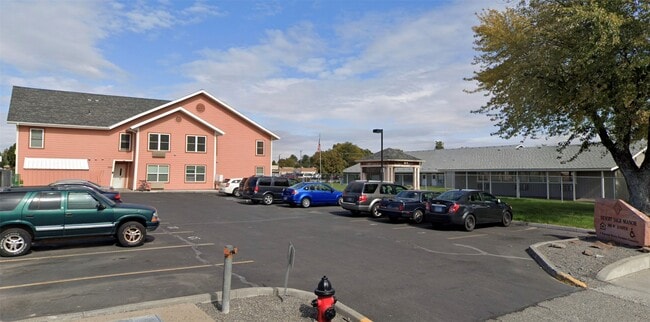 Building Photo - 986 W Juniper Ave Rental