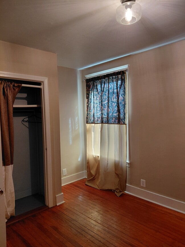 Photo - 38 Houghton St Unit #1