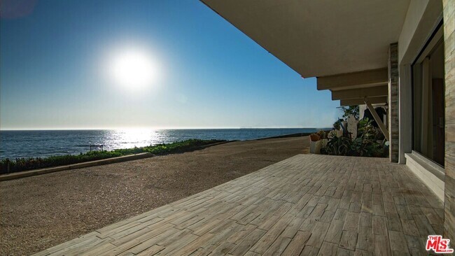 Building Photo - 11832 S Beach Club Way Rental