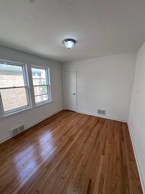 Photo - 6204 S McVicker Ave