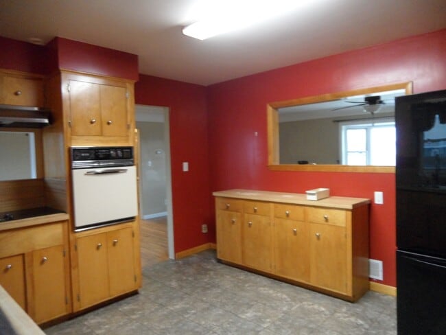 Photo - 1573 Riverside Dr