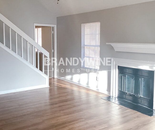 Photo - 1964 Corners Cir