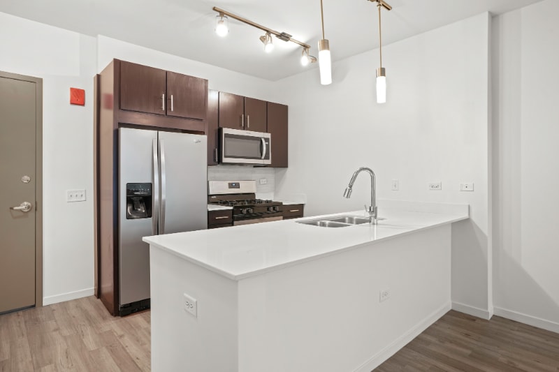 Photo - 3740 N Halsted St