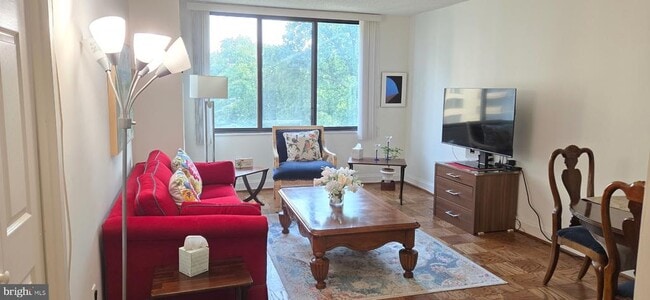 Photo - 5225 Pooks Hill Rd Apartamento Unidad 703N