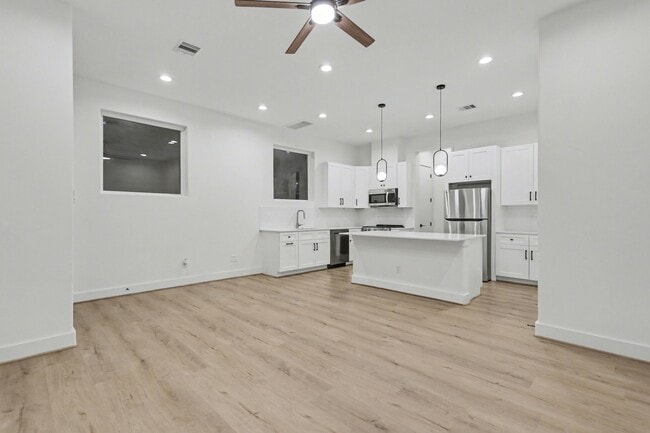 Photo - 203 Danna Ln Unit A