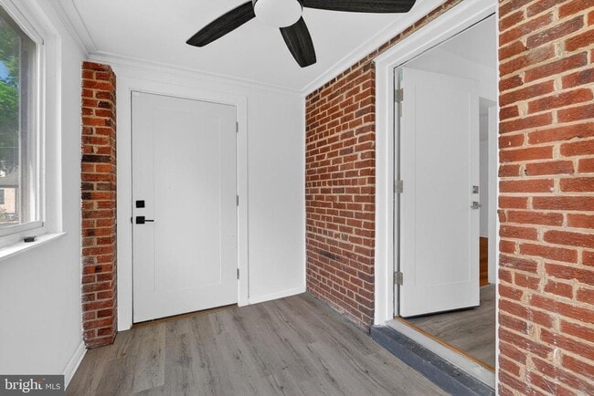 Photo - 5831 33rd Ave