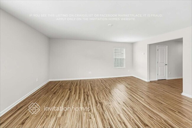 Photo - 1125 Woodhouse Dr