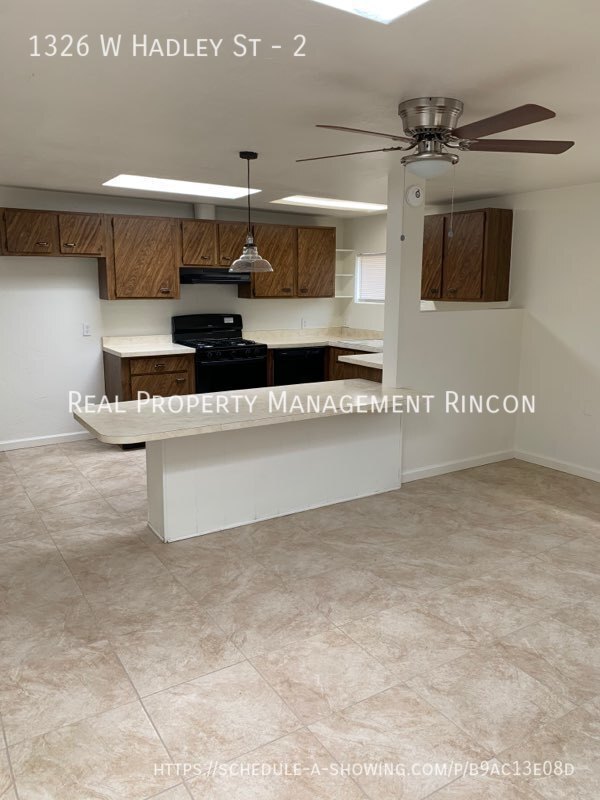 Photo - 1326 W Hadley St Unidad 2