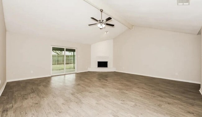 Photo - 853 Hedgepath Terrace