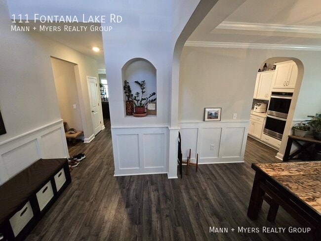 Photo - 111 Fontana Lake Rd