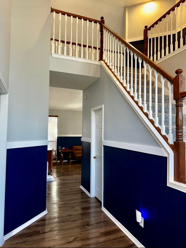 Photo - 4817 Salmon Run Way