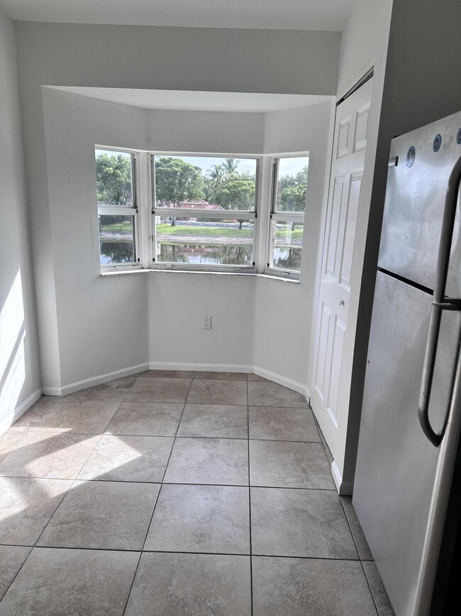 Photo - 3474 Briar Bay Blvd Unit 204
