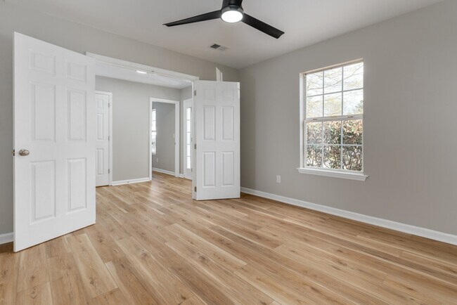 Photo - 1021 Aderley Oak Dr
