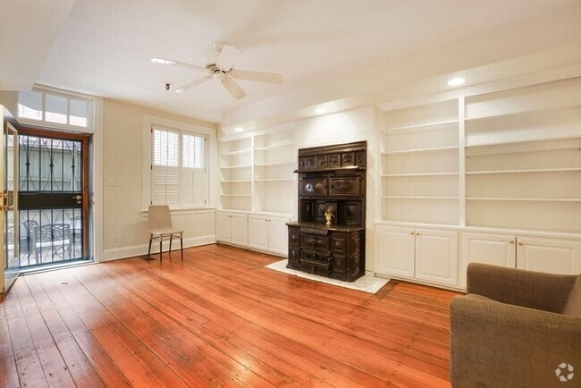 Building Photo - 296 Marlborough St Unit 1 Rental