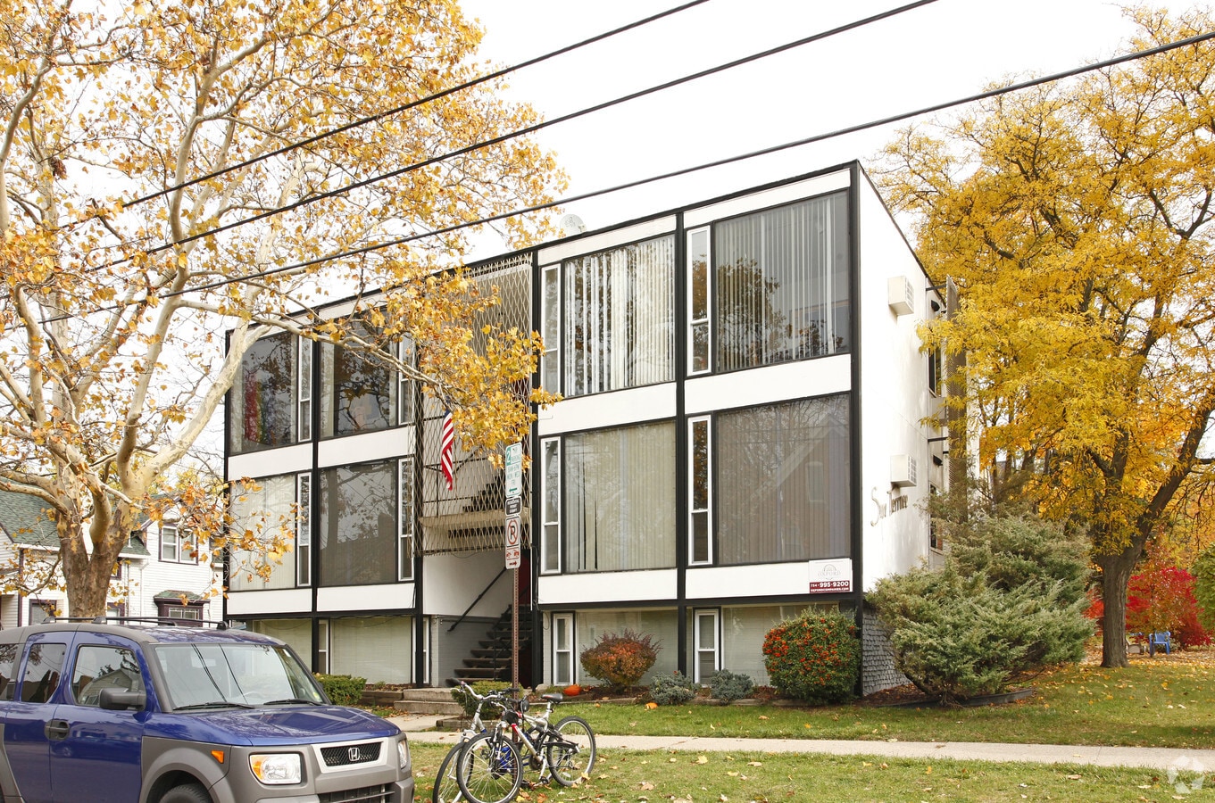 Sun Terrace Apartments - Sun Terrace Apartments