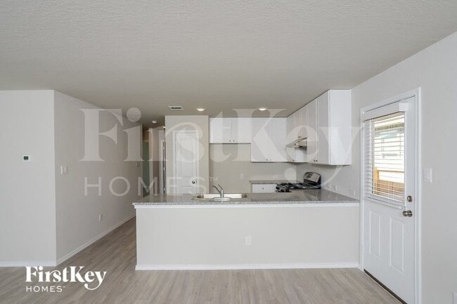 Photo - 14914 Watson Mill