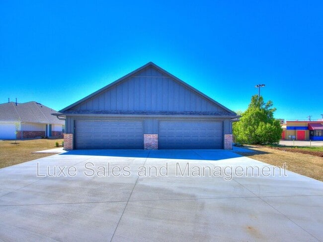 Photo - 1543 Pavy Pkwy
