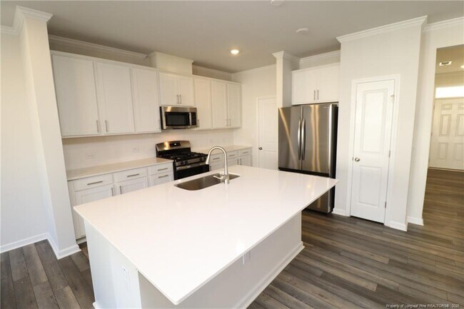 Photo - 5711 Woodlawn Dr