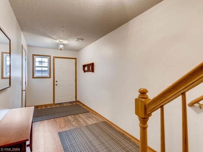 Photo - 6612 Olive Ln N