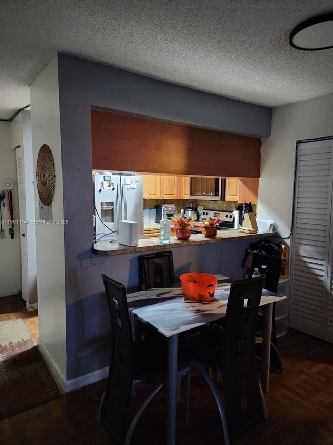 Photo - 2221 Sherman Cir Unit 304