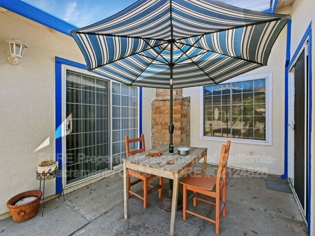 Photo - 3308 Chiswell Way