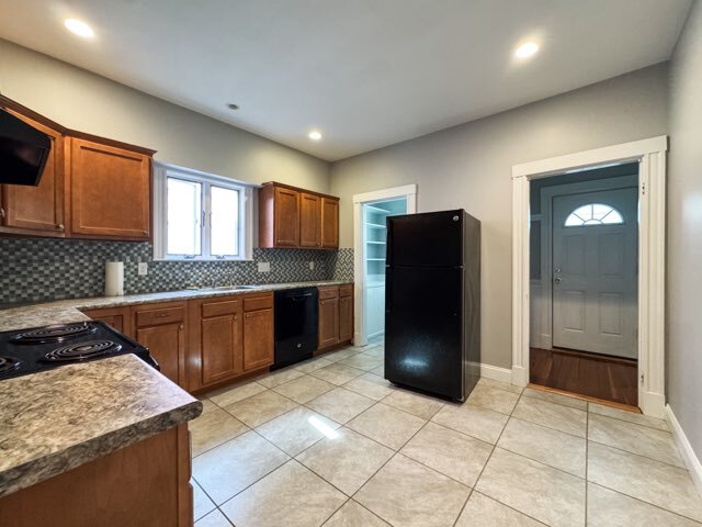 Photo - 37 Lowden Ave Unit 1