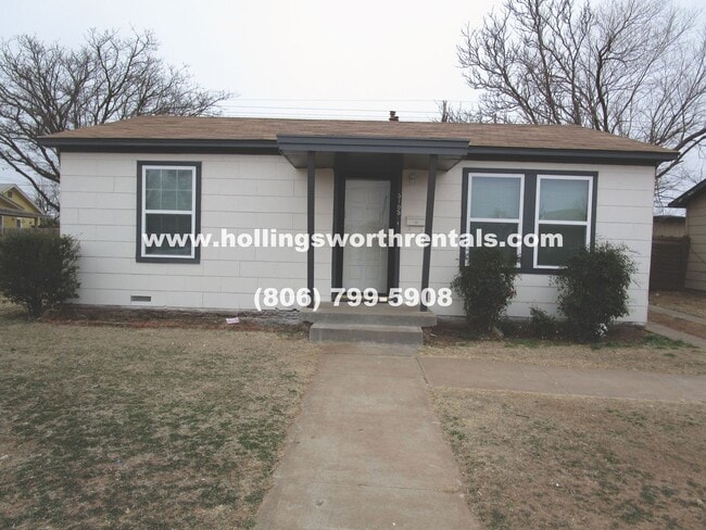 Building Photo - 2 Bedroom 1 bath House