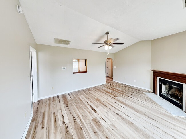 Photo - 1320 Mulberry Ct