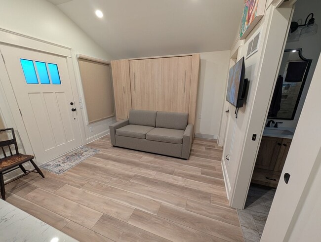 Photo - Adorable 1BR Studio Apartment near NCSU
