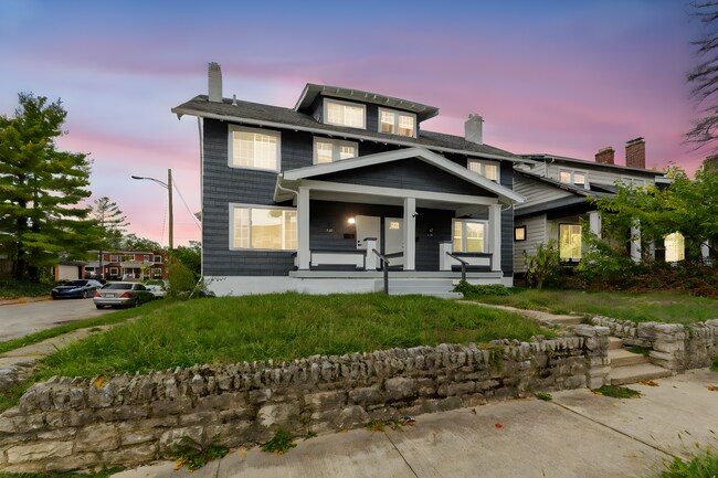 Photo - 1123-1125 S Ohio Ave