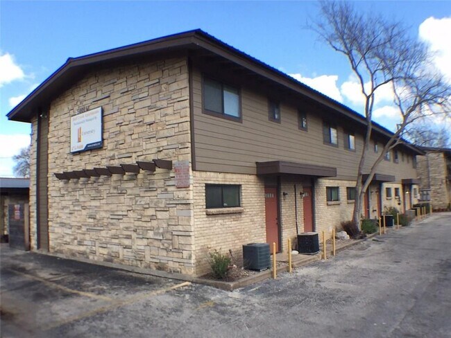 Photo - 5001 Bull Creek Rd Apartment Unit 102