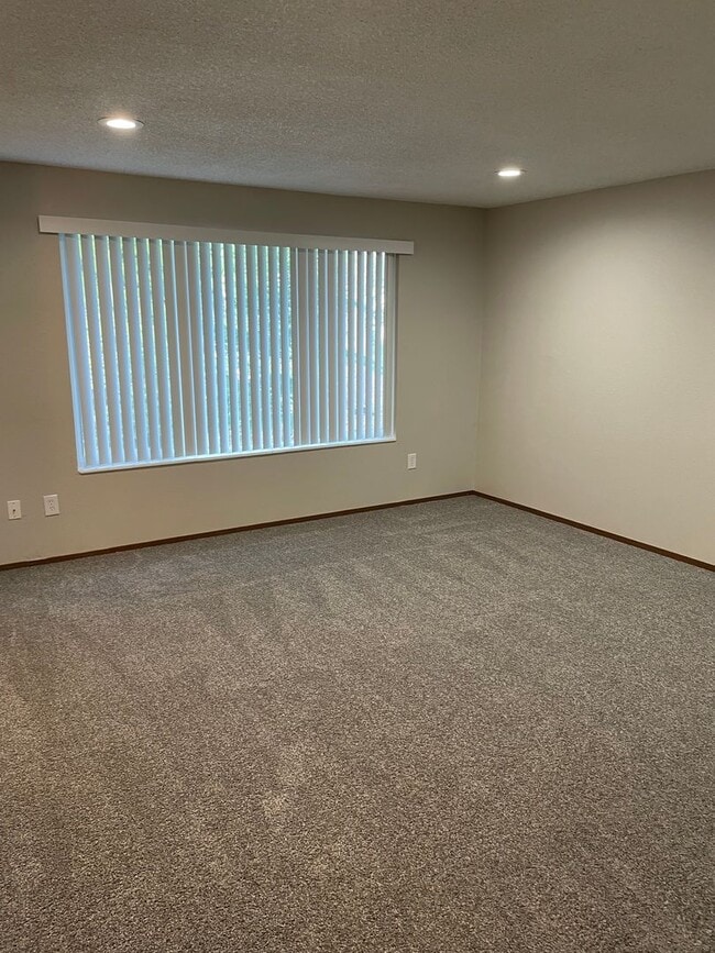 Photo - 9014 10th Pl SE Unit 9014 10th Pl SE