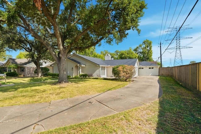 Photo - 2502 Hollow Hook Rd