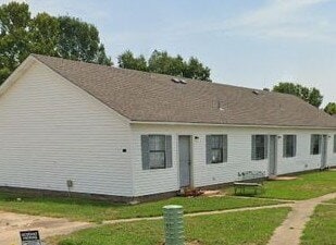 Building Photo - 689 Jill Ln Unit Apt A
