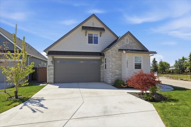 Photo - Heart of Eagle 3 Bed 2.5 Bath