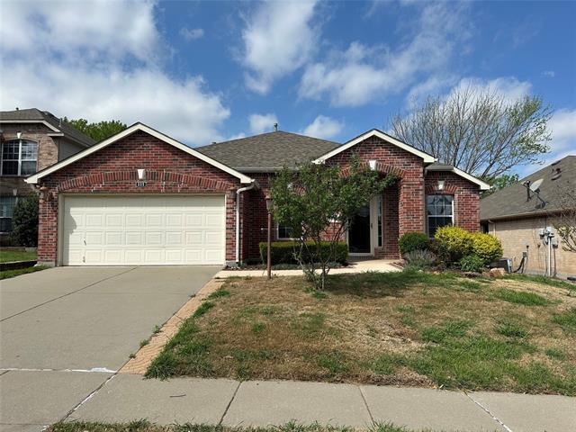 Building Photo - 809 Essex Dr