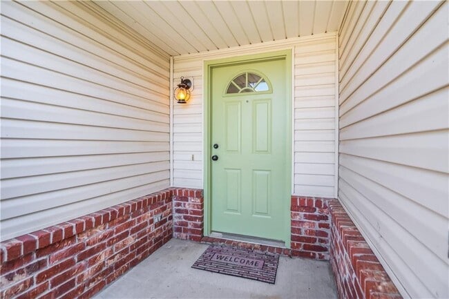 Photo - 1156 Oleander Ln