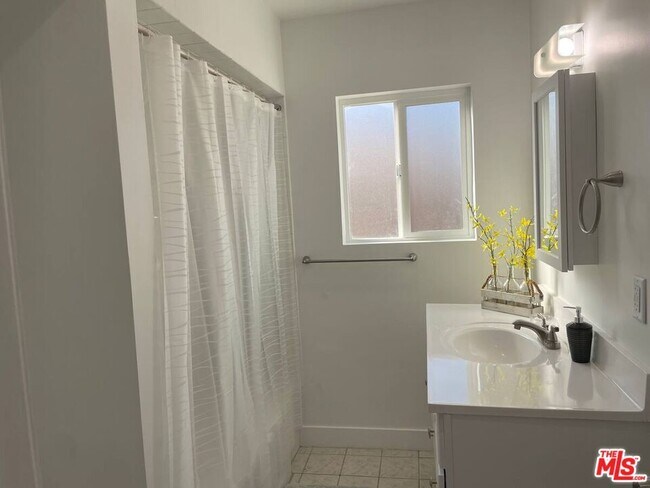 Photo - 11837 Runnymede St Casa