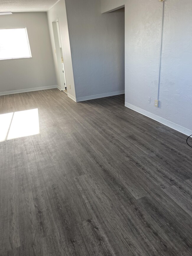 Photo - 429 Auburn Dr